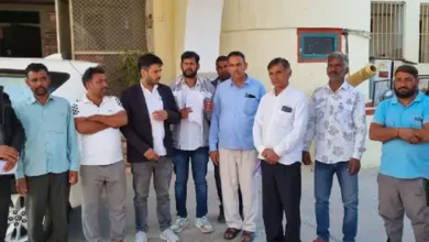 चंद्रपुर के ग्रामीणों का कहना है कि सुप्रीम कोर्ट के आदेशानुसार बिना पुनर्वास के किसी को बेघर नहीं किया जा सकता है, ऐसे में UIT की कार्रवाई गलत है।