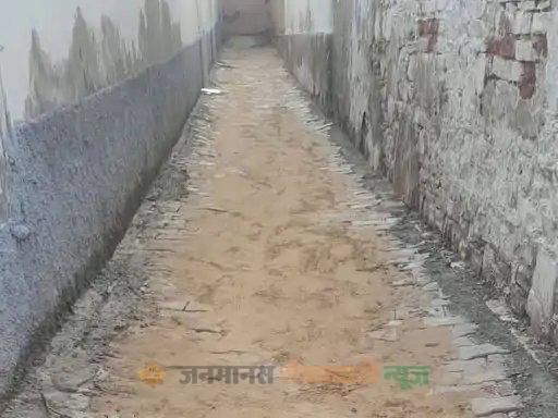 सिंघाना में आचार संहिता के बीच बनी इंटरलॉक सड़क:वार्ड 35 में हुआ निर्माण, नगरपालिका ईओ को भी नहीं जानकारी; 11 सितंबर को मतदान